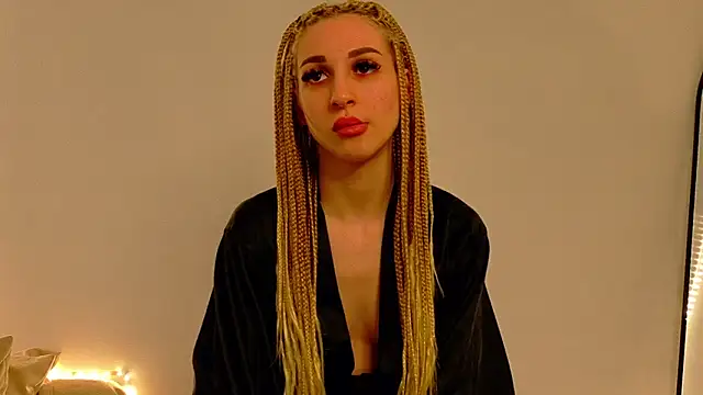 Sia_a's cam snapshot