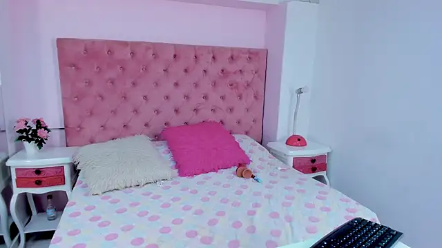 LolaVoss's cam snapshot