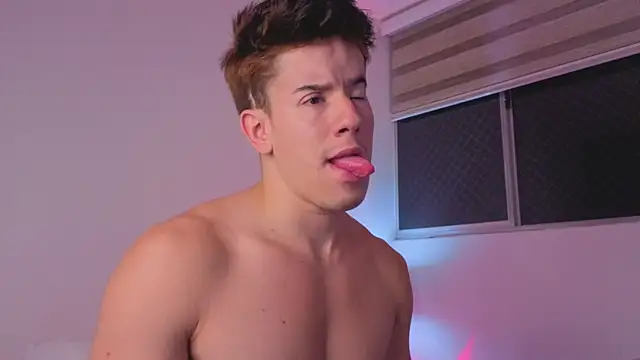 maxxcooper1's cam snapshot