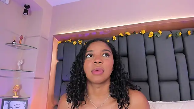 LisaMendez's cam snapshot