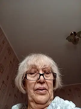 Anatolia5961's cam snapshot