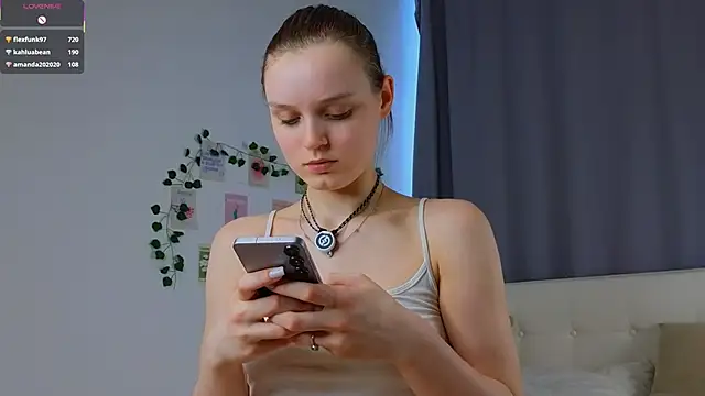 MandaReh's cam snapshot