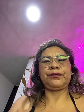 dianamilf's cam snapshot