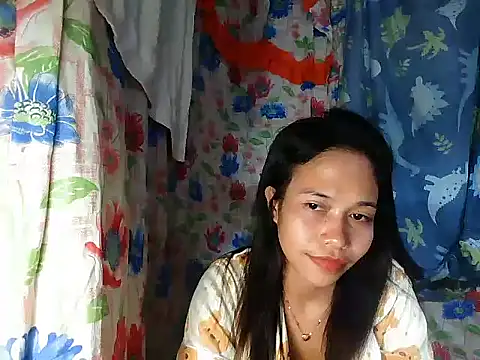 PinaySkinnyGirl's cam snapshot