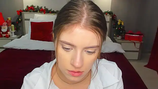 Erica_Kiss's cam snapshot