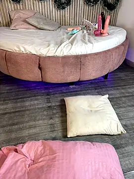 Saracooper__'s cam snapshot