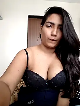 Its_Gayatri's cam snapshot