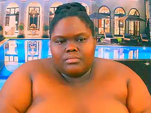 EbonyHotBuns's cam snapshot