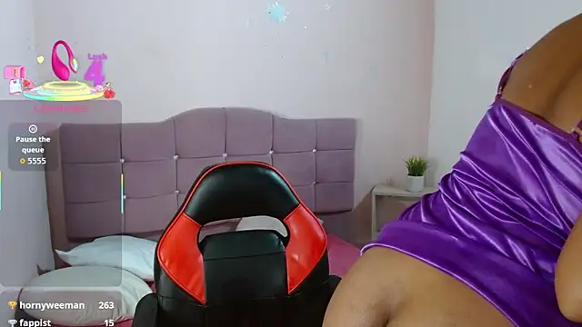 NatashaDormat's cam snapshot