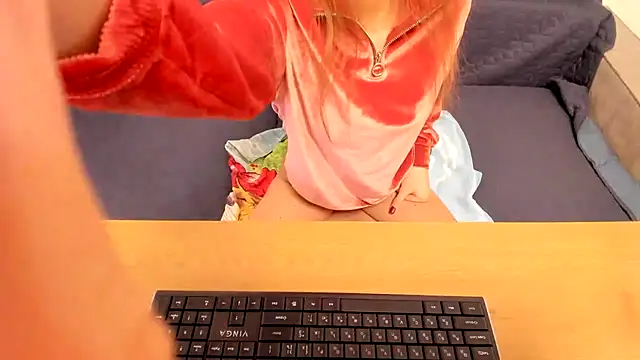 alisaakiss's cam snapshot