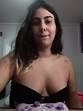 ApenasLys's cam snapshot