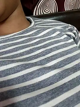 Neethu90's cam snapshot