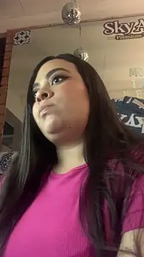 Monserrat_J's cam snapshot