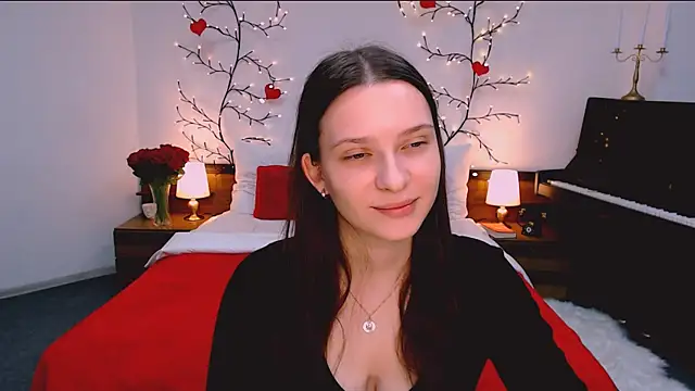 charming_berry's cam snapshot