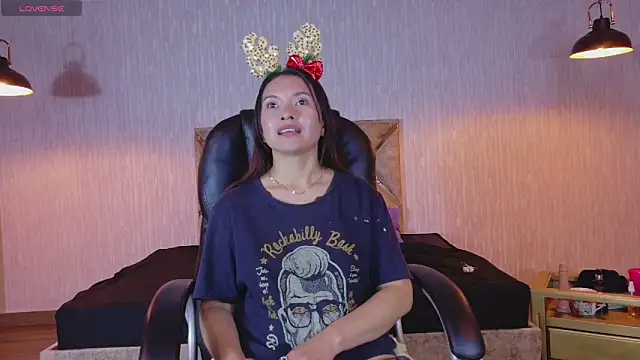 Cloe16_'s cam snapshot