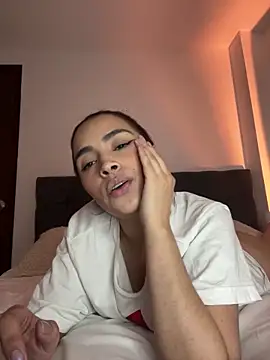 Linna_Cam's cam snapshot