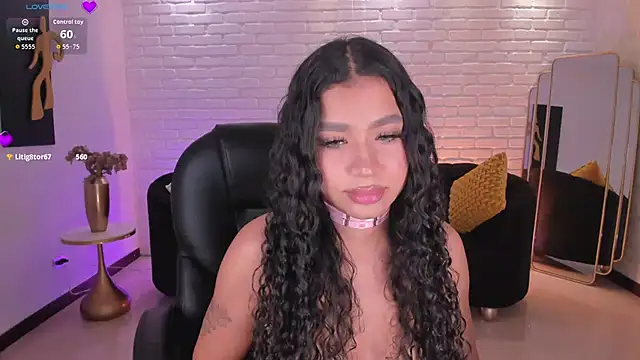 SophieHouston_'s cam snapshot