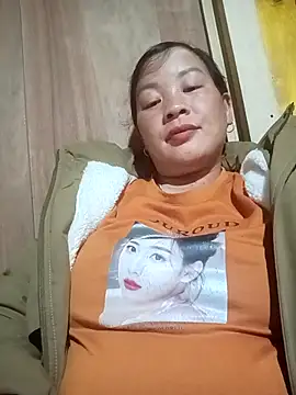 MinaYangon502's cam snapshot