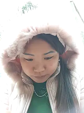 may-squirl's cam snapshot