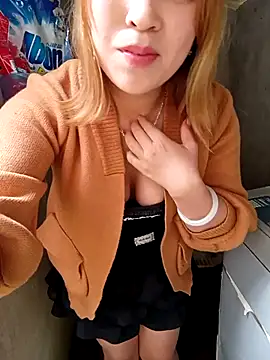 Melylyna's cam snapshot