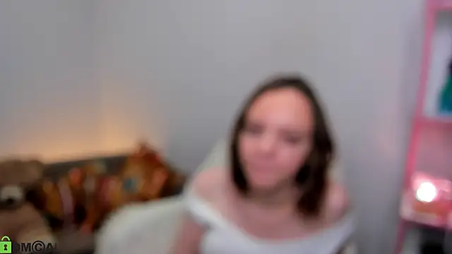 Olivia_Riesz's cam snapshot