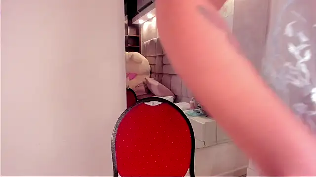 miaa_quinn's cam snapshot