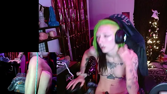 alicewonder09's cam snapshot