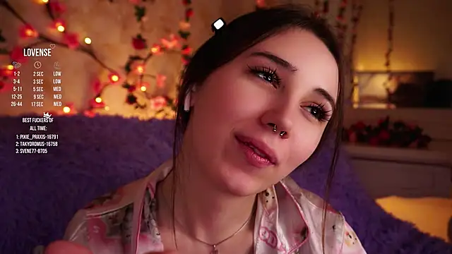 GillianDowdey's cam snapshot