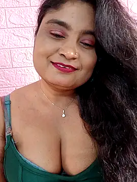 hornyriyanka's cam snapshot