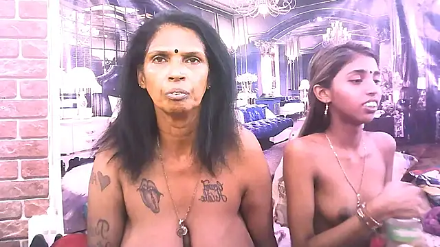 IndianVanya4u2u's cam snapshot