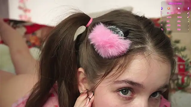 AmiLewis's cam snapshot