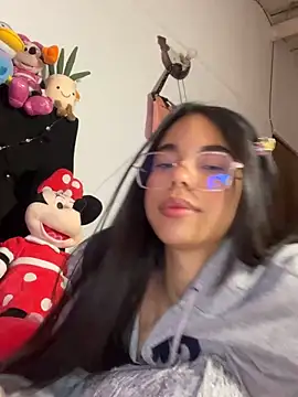 Milleradhara24's cam snapshot