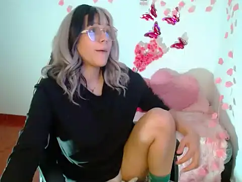 venus_222's cam snapshot