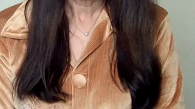 Naina_For_You's cam snapshot