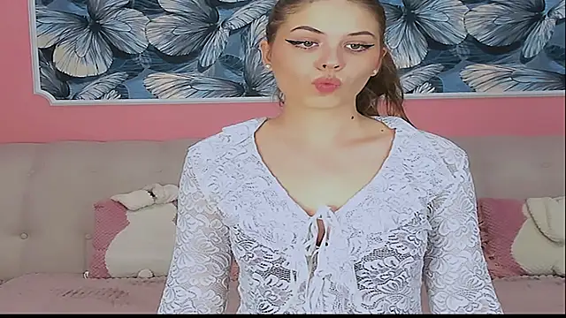 TINA_LIOREN's cam snapshot