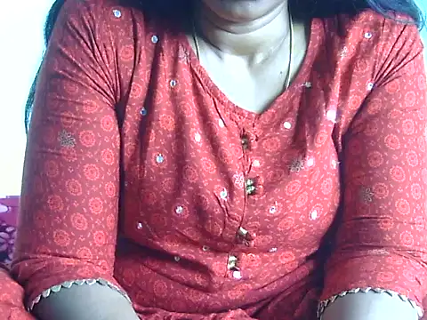 Pooja-suman's cam snapshot