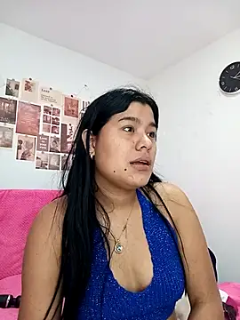 April_Becker's cam snapshot