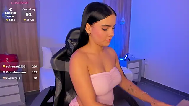 megara_x_'s cam snapshot