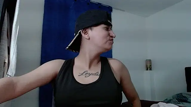 Im_Milan_Rs's cam snapshot