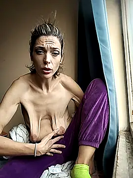 SheTheDeeevil's cam snapshot