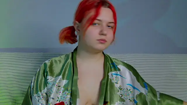 Stella_Swann's cam snapshot