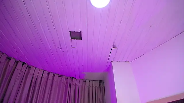 Tamararosses's cam snapshot