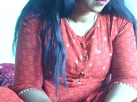 Pooja-suman's cam snapshot