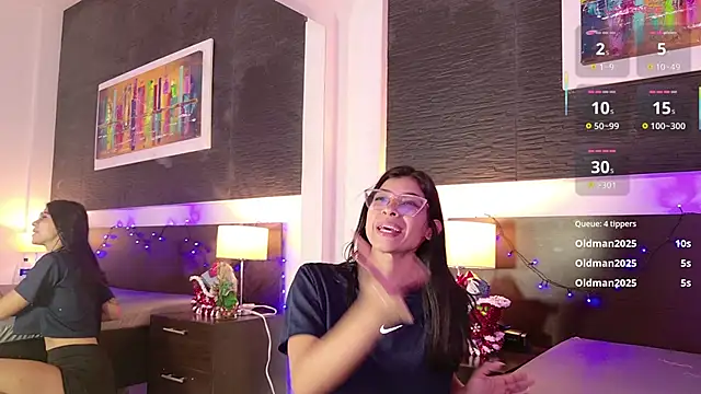 Lola_Pierce's cam snapshot