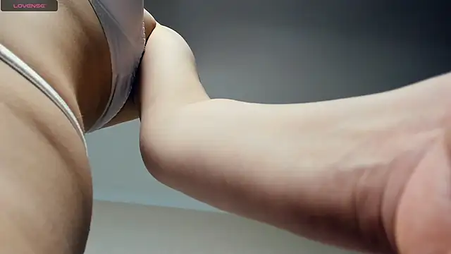 DracosMoon's cam snapshot