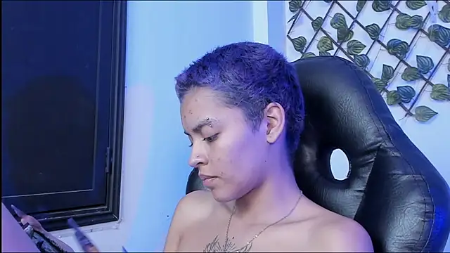 Anny_Kiitty's cam snapshot