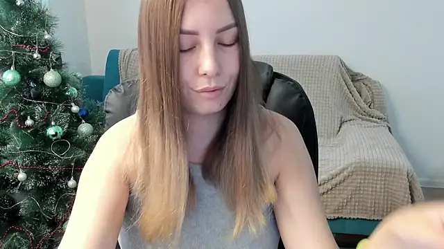 Mia_shy1's cam snapshot