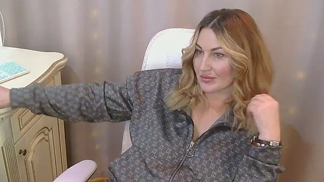 FOX-ME's cam snapshot