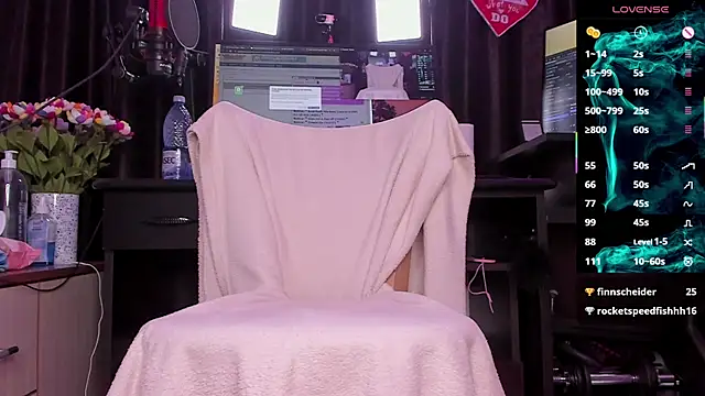 Raissa_sky26's cam snapshot