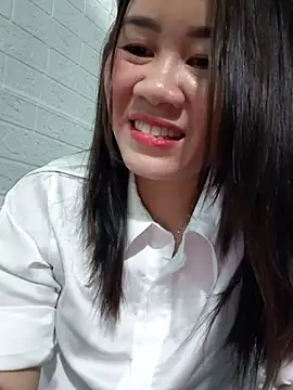 Singlemom69x's cam snapshot